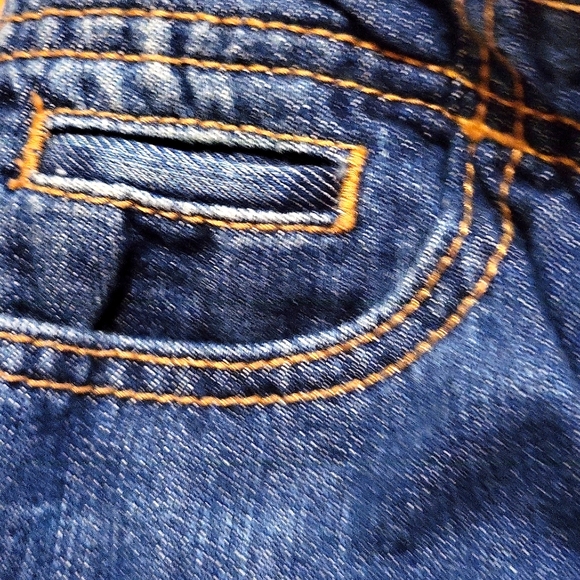 Gap denim embrodiered flare jeans - Picture 7 of 7